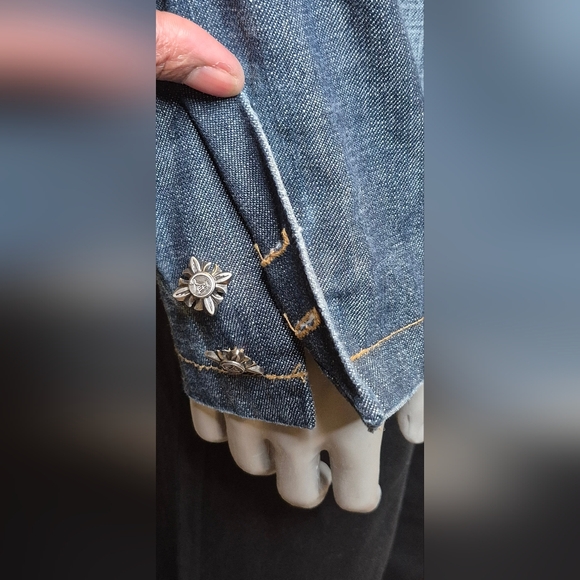 Pure Venom Blazer - Picture 9 of 15